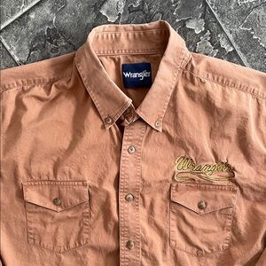 Vintage WRANGLER Men’s Tan Embroidered Button-up Cowboy Western Rodeo Shirt